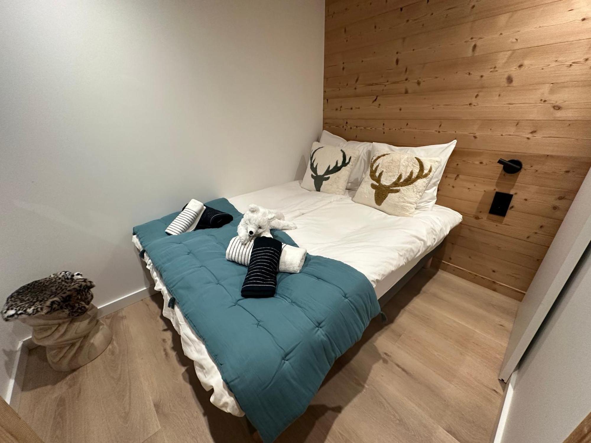 Ferienwohnung Les Loups Blancs Courchevel Exterior foto